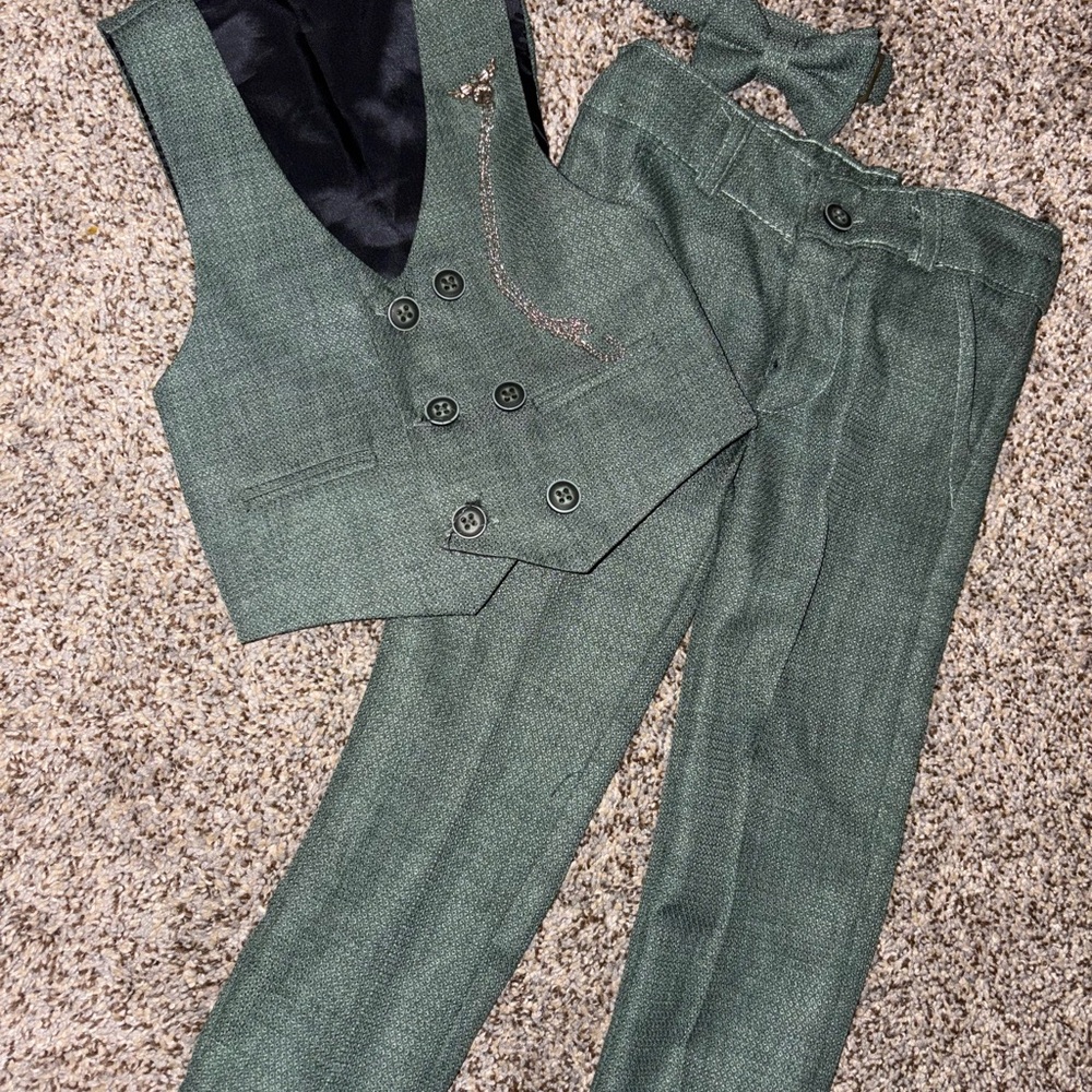 Green Vest and Pants Set